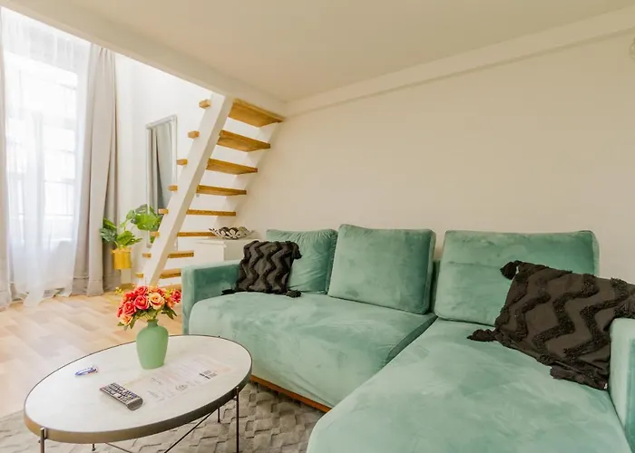 W17Cozy 10Min Walk To Parliament & Friendly Host