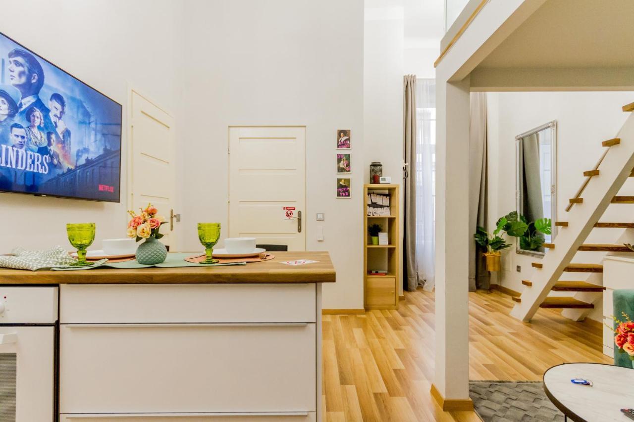 W17cozy 10min Walk To Parliament & Friendly Host